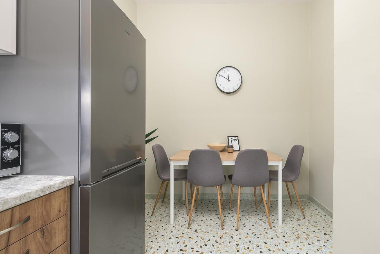 The "Warm" Apartment Athena Bagian luar foto