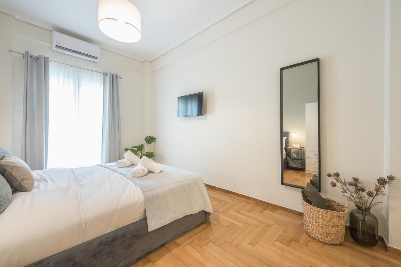 The "Warm" Apartment Athena Bagian luar foto